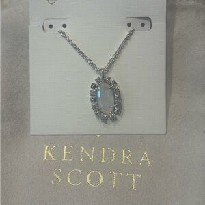 NWT! Kendra Scott Shanley Short Pendant Necklace